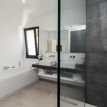 Luxury With Maid Service Private Gym Cinema Heated Pool Villa Costa Adeje (Tenerife)