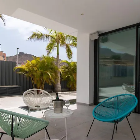 Luxury With Maid Service Private Gym Cinema Heated Pool Costa Adeje (Tenerife)