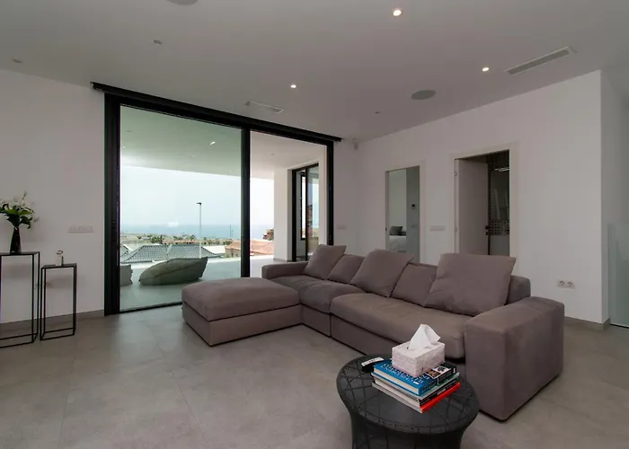 Serenity Villa Costa Adeje (Tenerife)