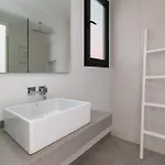 Serenity Вілла Адехе