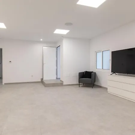 Serenity 别墅 阿德耶